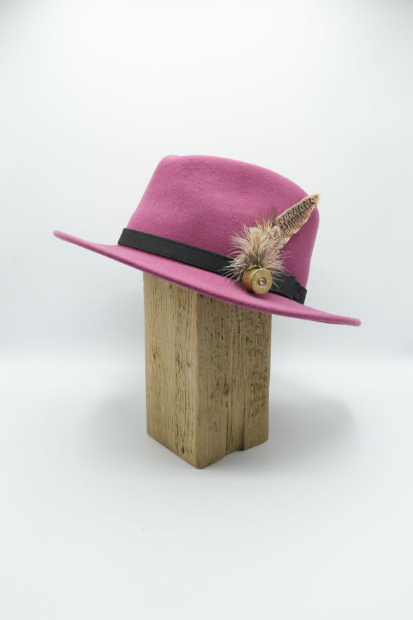 Woolfelt fedora - Raspberry