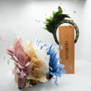 Sweeping feather head band